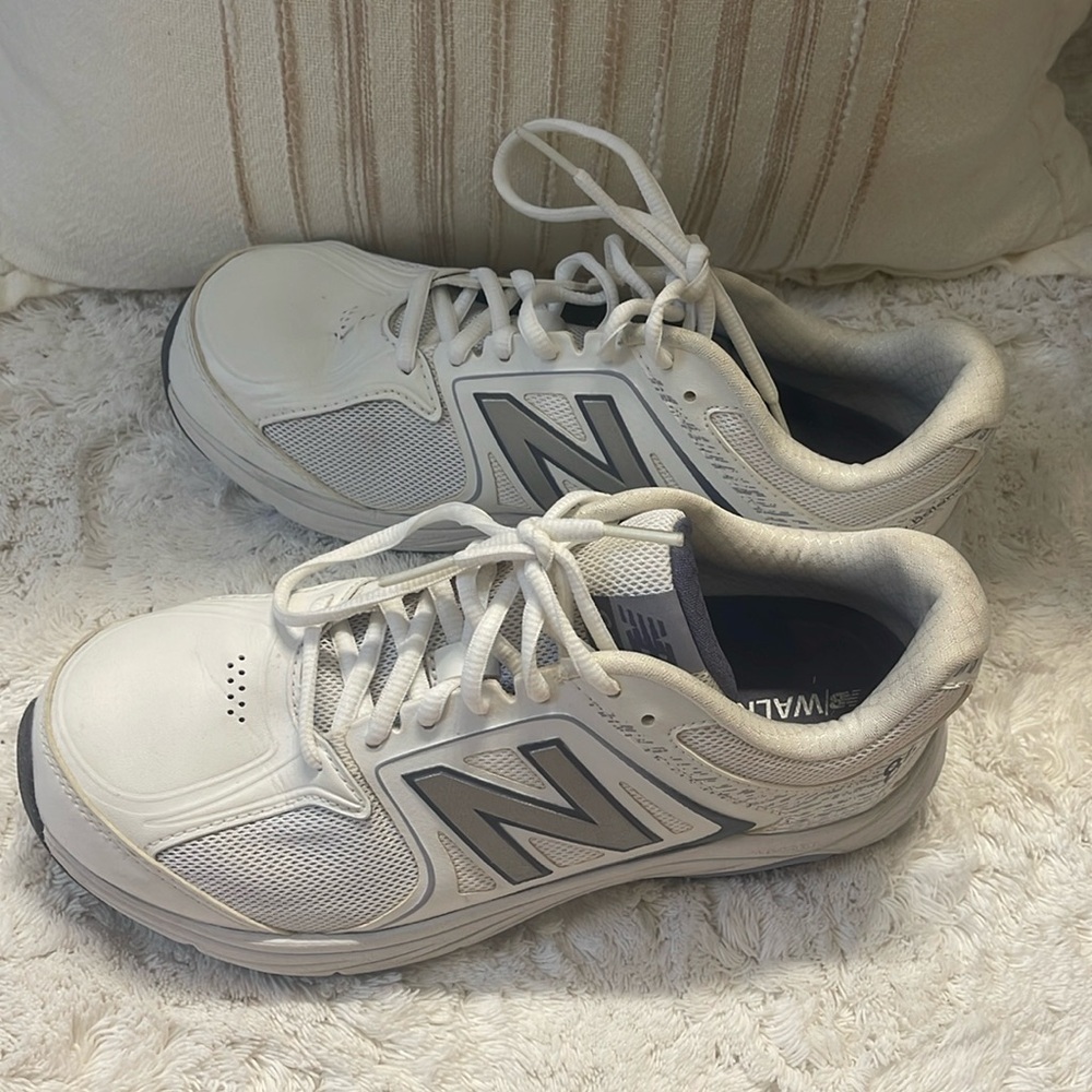 Women’s New balance shoes new